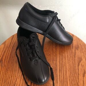 Easy Spirit walking shoes